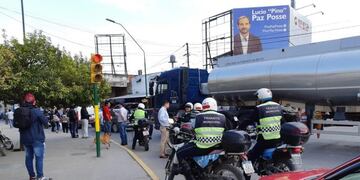 Taxistas contra remiseros\u002E