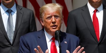 Washington (United States), 05/06/2020\u002E- US President Donald J\u002E Trump delivers remarks before signing the H\u002ER\u002E 7010 - PPP Flexibility Act of 2020 in the Rose Garden of the White House in Washington, DC, USA, 05 June 2020\u002E (Estados Unidos) EFE/EPA/Yuri Gripas / POOL