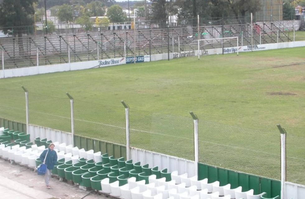 El médico del club Sportivo Belgrano violó la cuarentena y lo imputaron