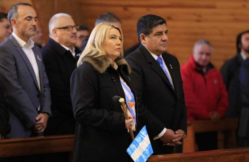 Bertone: "hoy como ayer, es el pueblo quien demuestra que el verdadero poder está en la unidad