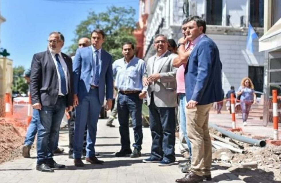 Jalil anunció que en 30 días finalizarán las obras de peatonalización