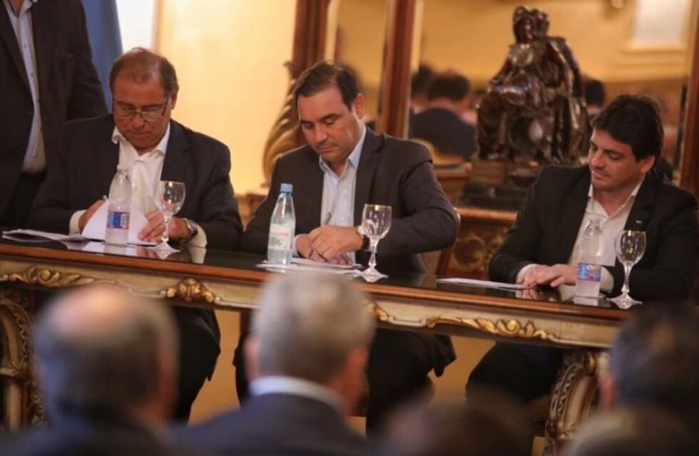 Rescate financiero para la ciudad de Corrientes por $120 millones de aportes no reintegrables