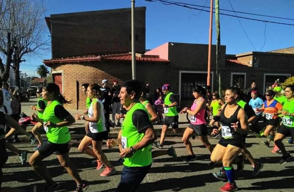 8K: victorias de Manuel Córsico y Liliana González