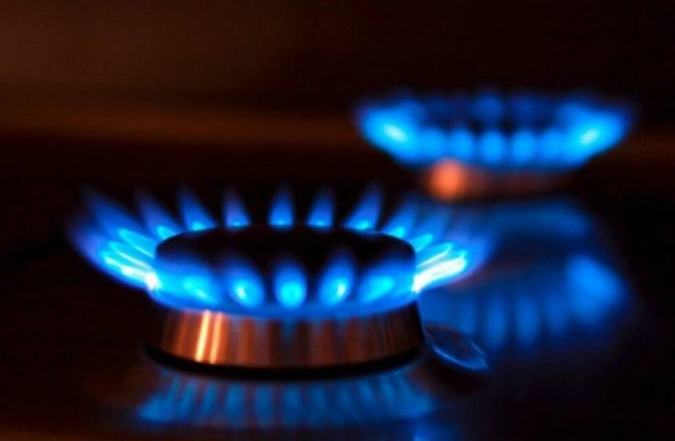 Gobernador Gregores: Camuzzi rechaza amparo judicial por el gas