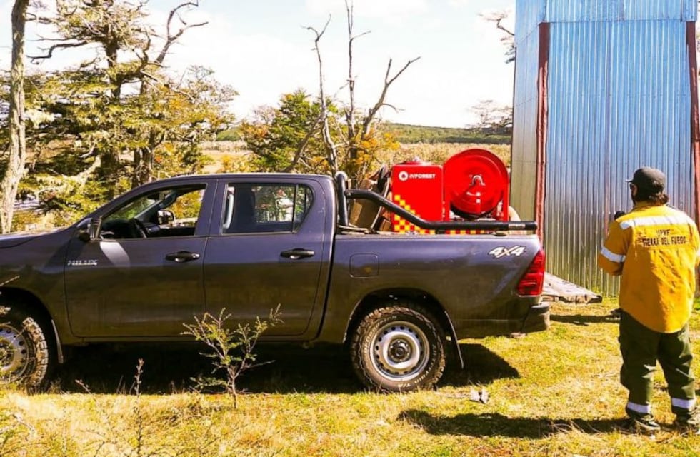 Tierra del Fuego: construyen nuevos senderos en la Reserva Bombilla