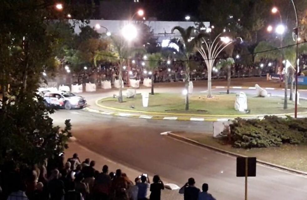 El show mundial del automovilismo comenzó en Carlos Paz