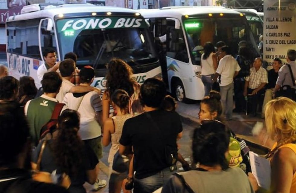 Interurbanos amenazan con parar si no se soluciona el conflicto con Plus Ultra