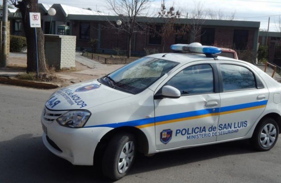 Dictan prisión preventiva para un padre que extorsionó a su hija de 15 para que tuviera sexo con él