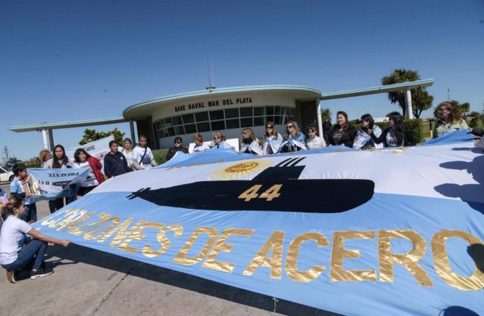 Homenajearán a los tripulantes del ARA San Juan en el River - Boca