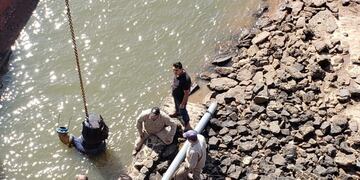 Las obras de instalación de la nueva bomba a cargo de la EDOS