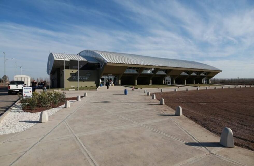 Villa Atuel cuenta con el estadio cubierto más moderno de San Rafael