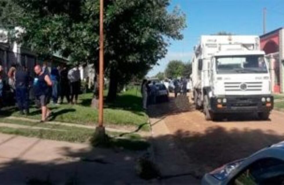 Concepción del Uruguay: muere un hombre compactado en un camión de basura