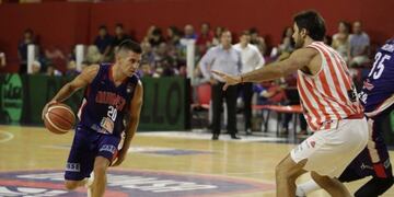 La Gloria reaccionó en Santiago pero la gira empezó y terminó mal\u002E