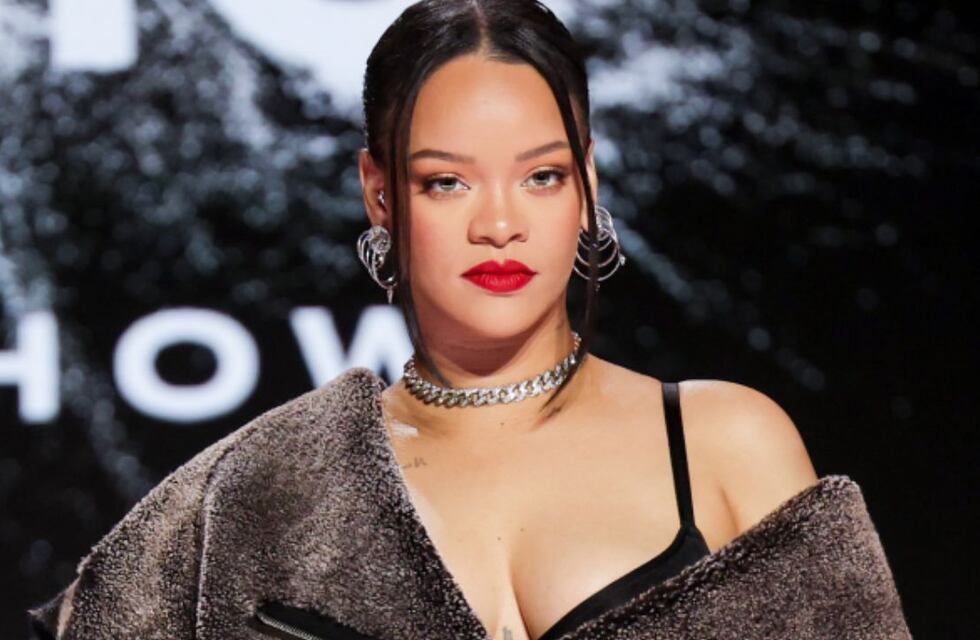 Rihanna dejó en shock las redes sociales con un conjunto de lencería ultra sensual
