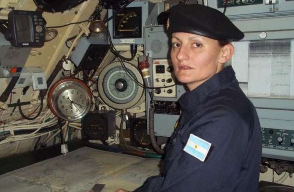 Una calle de Ushuaia llevará el nombre “Eliana Krawczyk” la única tripulante mujer del ARA San Juan