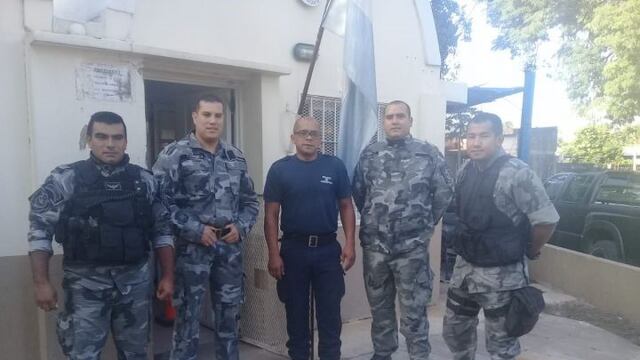 Policías héroes en Corrientes