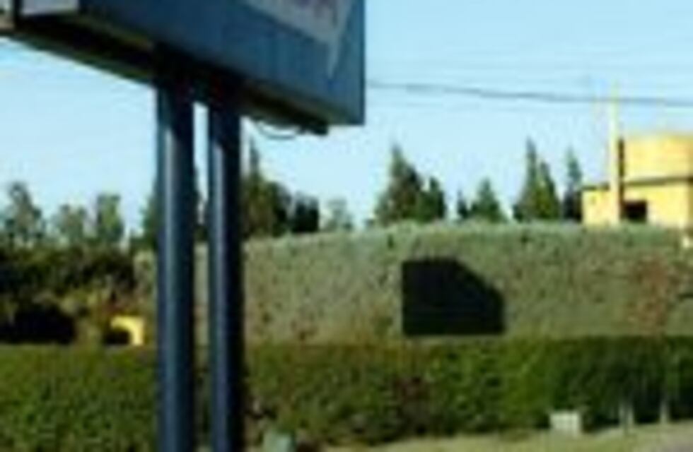 Llevaron transexuales a un motel, destruyeron la habitación y fueron detenidos