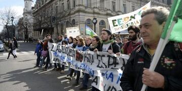Marcha en La Plata\u002E