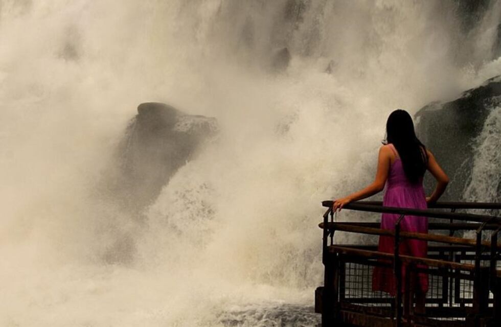 Sábado nublado y ventoso en Iguazú