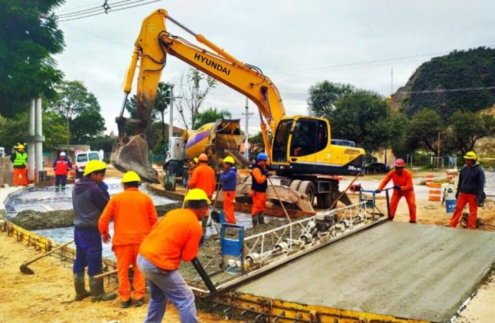 Cortan un acceso a la ruta 75 camino a Sanagasta