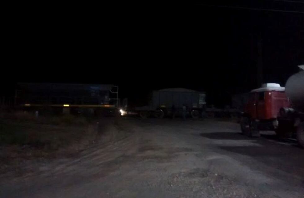 Tras el descarrilamiento de un tren, el Camino de la Costa permaneció cortado durante la noche