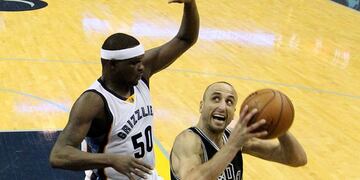 MEM09. MEMPHIS (EE.UU.), 20/04/2017.- El guardia de San Antonio Spurs, el argentino Manu Ginobili (d), compite por la cesta contra el delantero de Memphis Grizzlies Zach Randolph (i) durante la ronda inaugural de los juegos de desempate de la NBA en el Fe