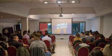 Escuela de Líderes Políticos - La Generación - Tierra del Fuego