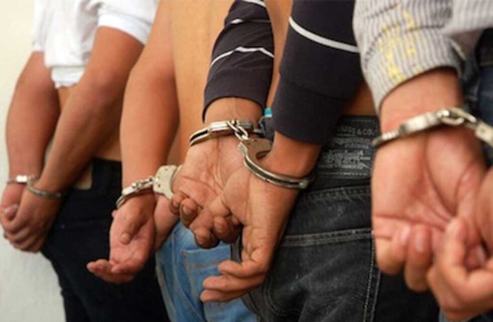 Seguirán detenidos los acusados de apuñalar al joven en Añatuya