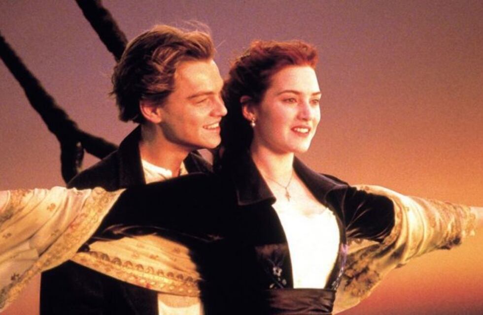 Una pareja se ahogó mientras realizaba una producción fotográfica inspirada en el “Titanic”