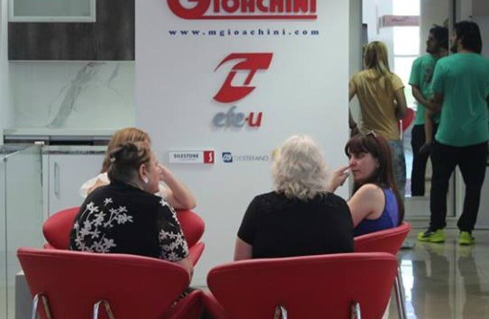 Temor por posible cierre de una fábrica de muebles cercana a Rosario