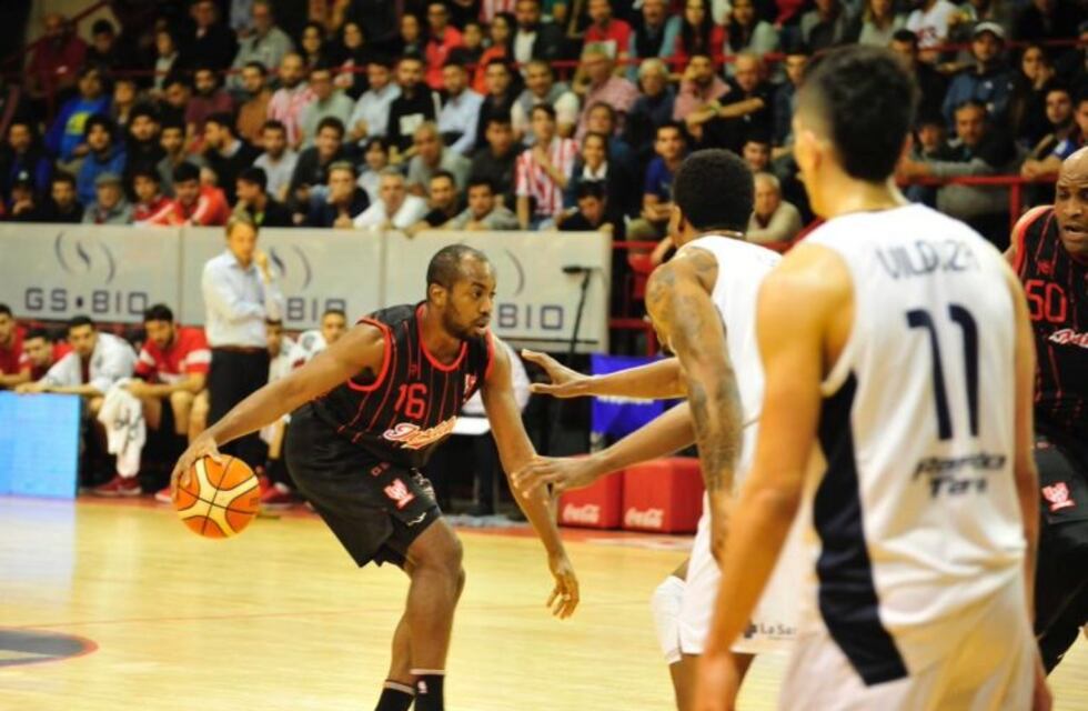 Instituto cayó ante el líder San Lorenzo