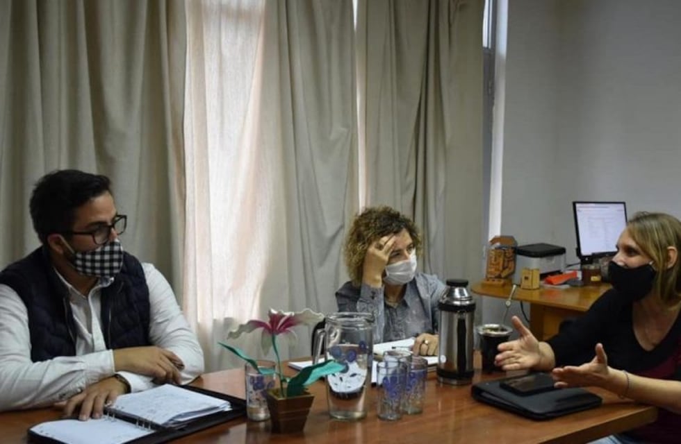 La ministra de Agricultura Familiar visitó Montecarlo para una jornada de trabajo