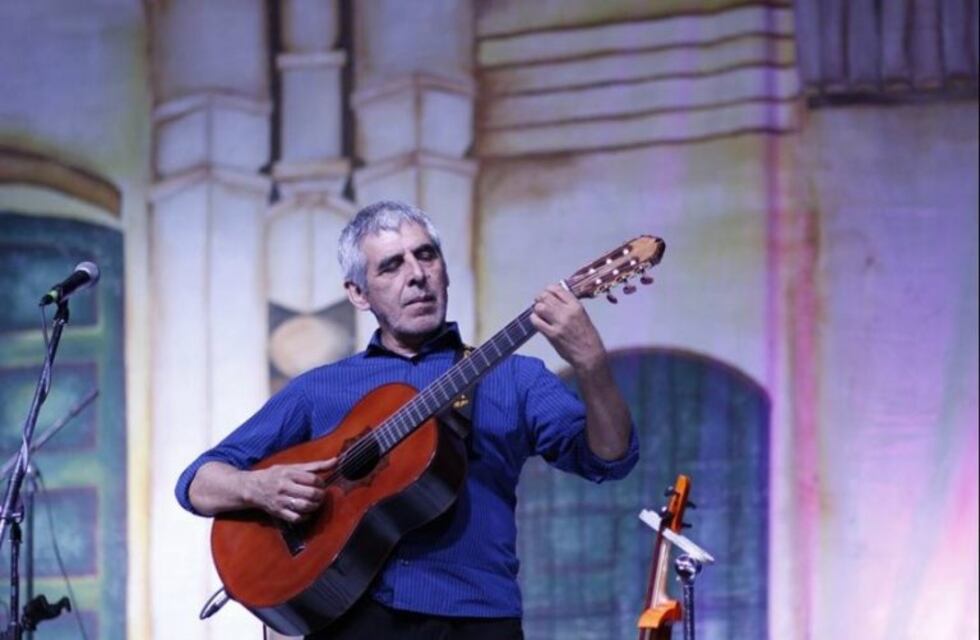 Fiesta Nacional de la Noche más Larga: turno del Folklore