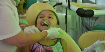 Móvil odontológico de la Municipalidad de Córdoba\u002E