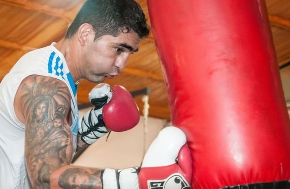 "La Joya" Barrionuevo se prepara para su pelea en Nueva York