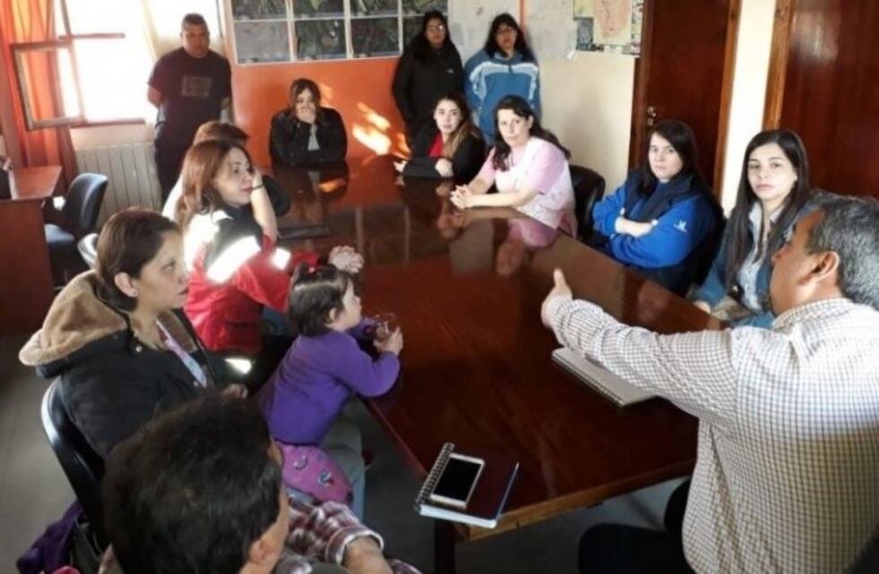 Río Turbio : realizán reunión con pre-adjudicados al plan 50 viviendas