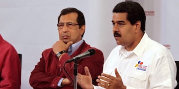 Nicolás Maduro y Adan Chávez\u002E (AP)\u002E