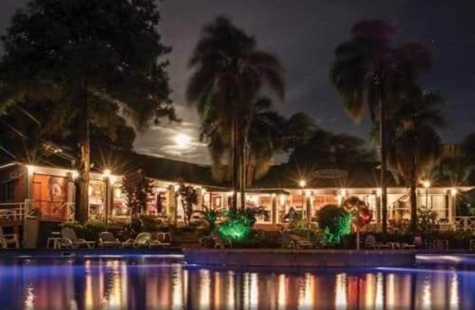 El dueño de un hostel propuso pagarle a sus empleados con cerveza