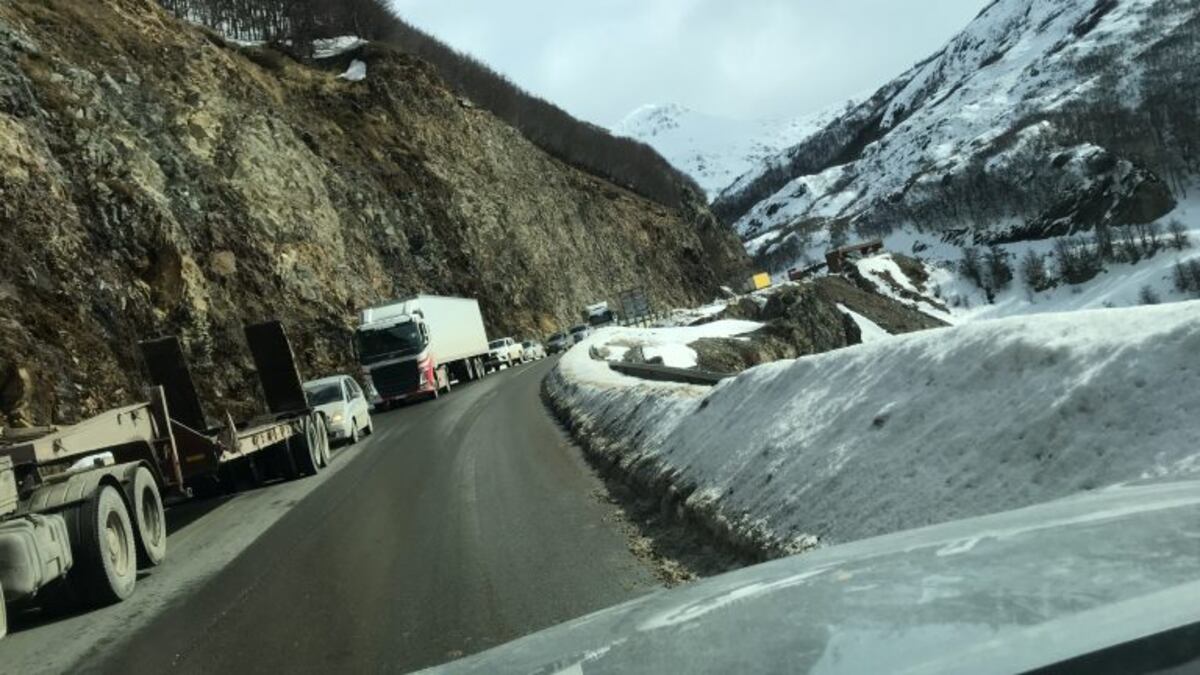Desprendimiento en el Paso Garibaldi, Tierra del Fuego\u002E