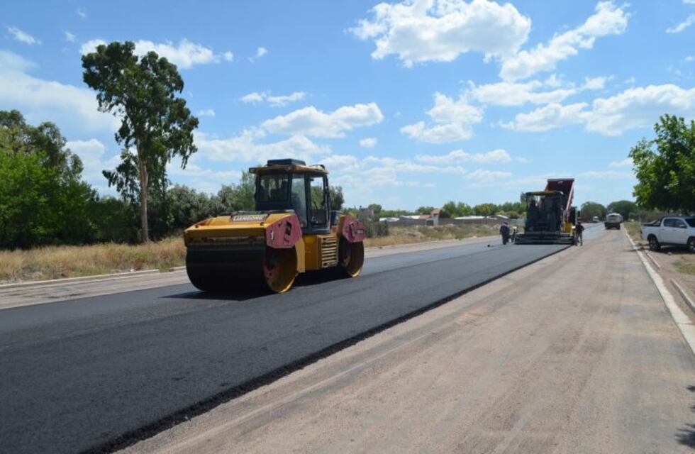A pesar de la crisis, el Municipio continúa con el plan de asfaltado