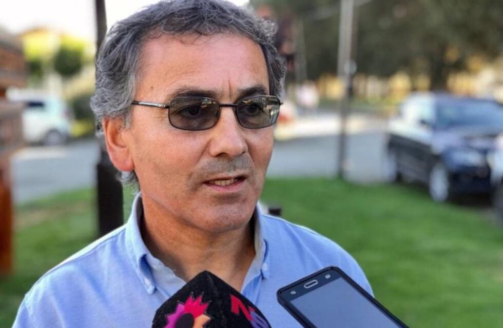 Dina Huapi: Rojas se reunió con el jefe de la Policía para incrementar el personal en la zona