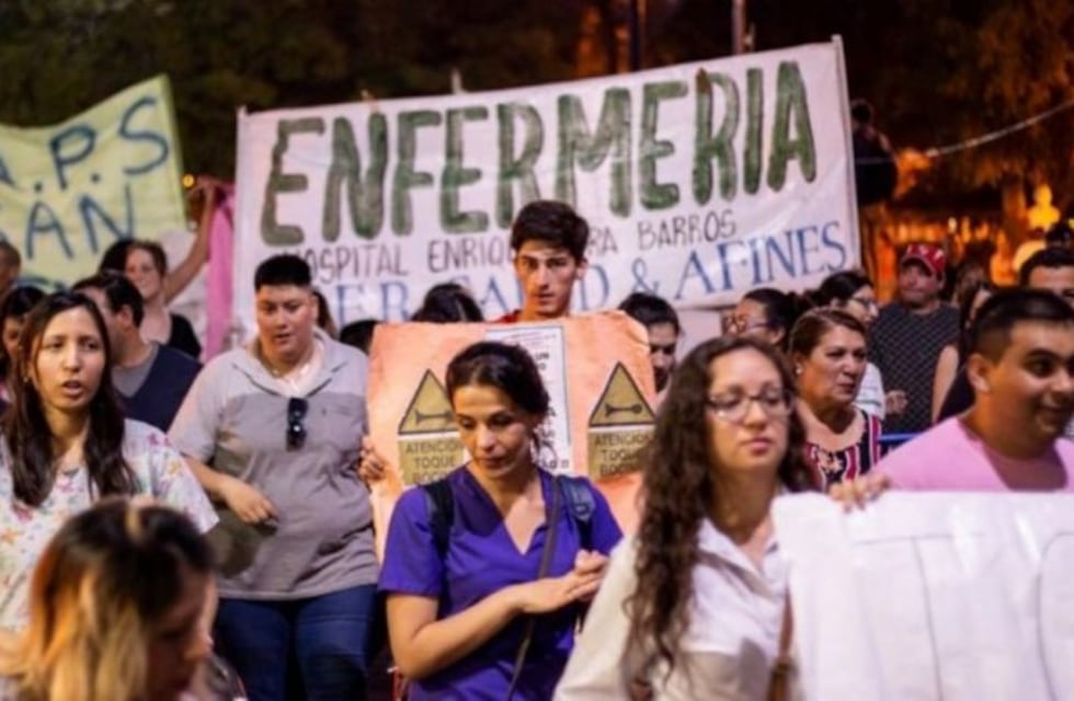 Precarizados de Salud se movilizaron para exigir el pase a planta