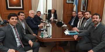 Buscan lista de unidad en  Juntos por el Cambio de La Rioja