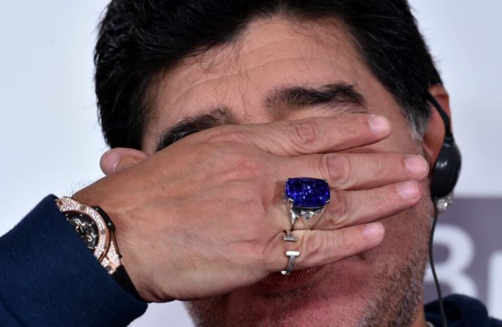 Maradona hace dos años que no ve a su hijo Dieguito Fernando