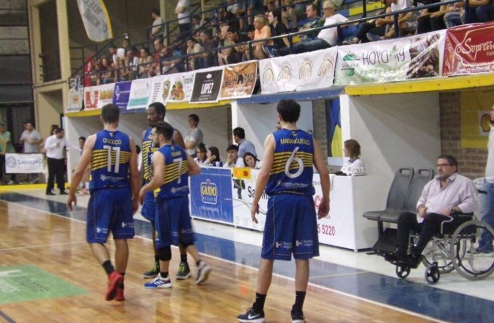 Manuel Olocco anotó 16 puntos ante el Deportivo Viedma