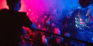 1e787f26-bfb8-4bf3-9078-273abb8387b5|Redevelopment and rising real estate prices have forced many nightclubs, including Griessmuehle, to close\u002E (Gordon Welters for The New York Times)