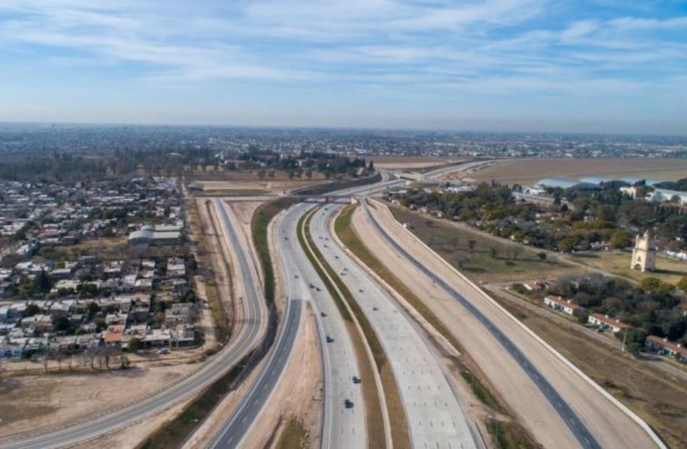 Redireccionamientos de tránsito en la autopista Córdoba/Carlos Paz este domingo