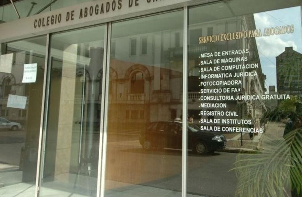 Prisión preventiva para tres abogados que simulaban accidentes