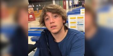 Paulo londra en un super de Mendoz a