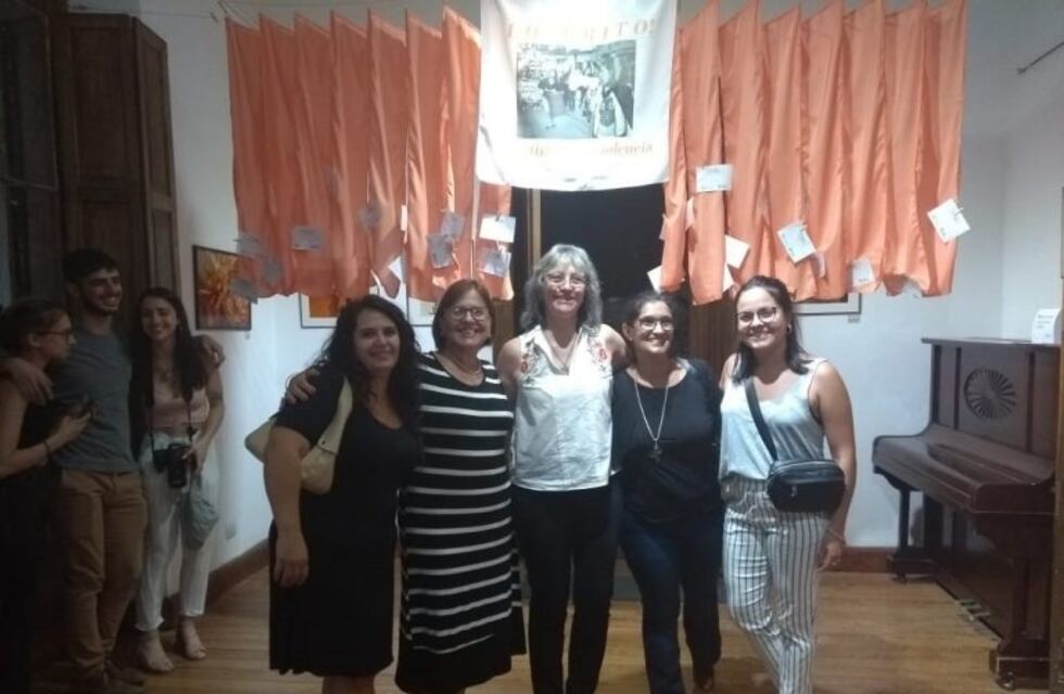 La muestra fotográfica "Féminas, encanto, simbolismo y vida" quedó inaugurada en Alta Gracia